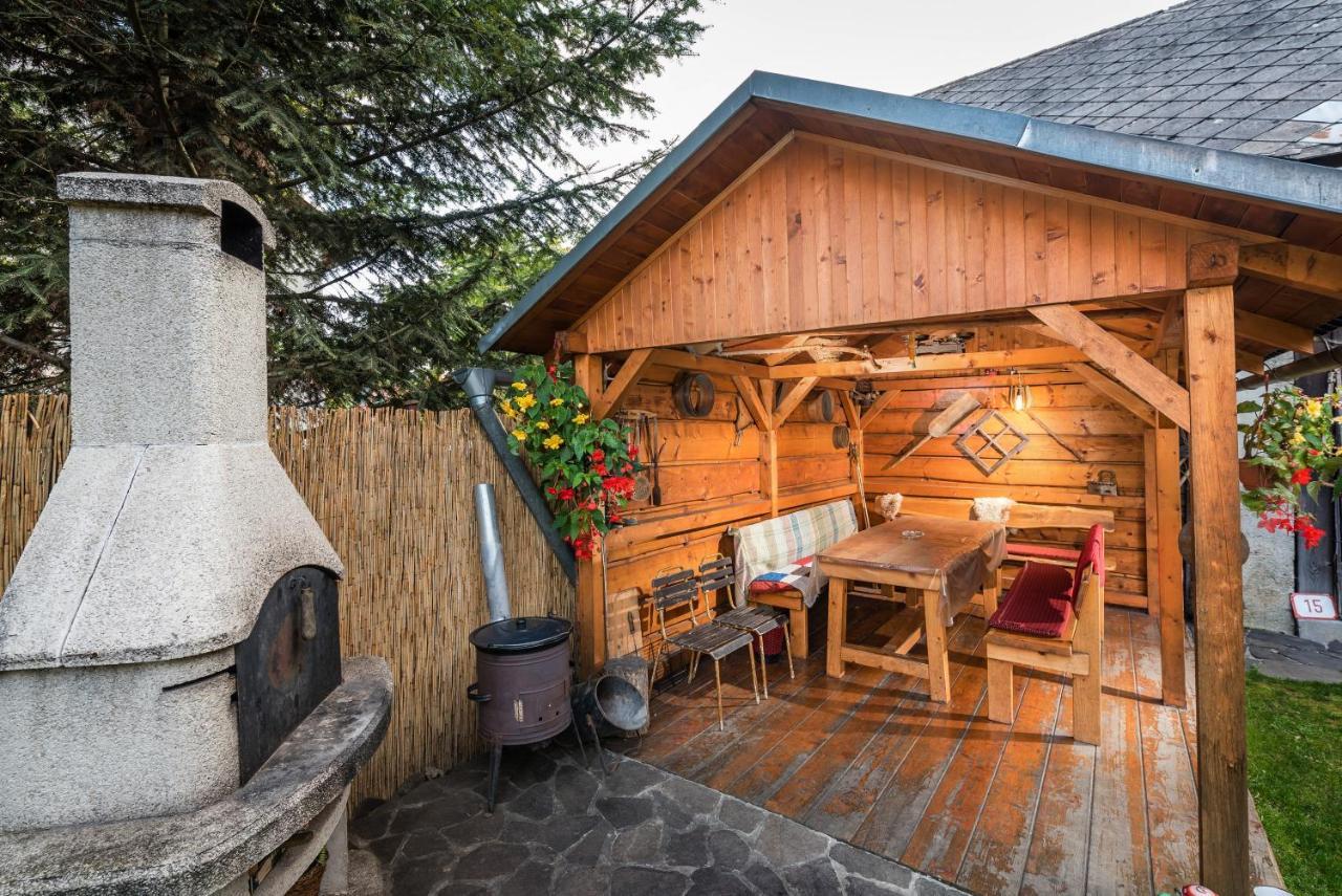 Drevenica Polomka, 5 Min Peso Restauracia, Ticha Ulica, Potok Vila Brezno Exterior foto